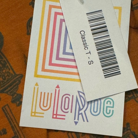 LuLaRoe Classic T, mustard gold, skeleton key motifs, size small - Picture 9 of 9